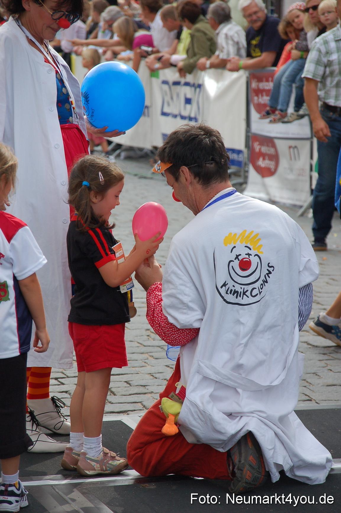 0106 Stadtlauf Neumarkt Bambinilaeufe 200909
